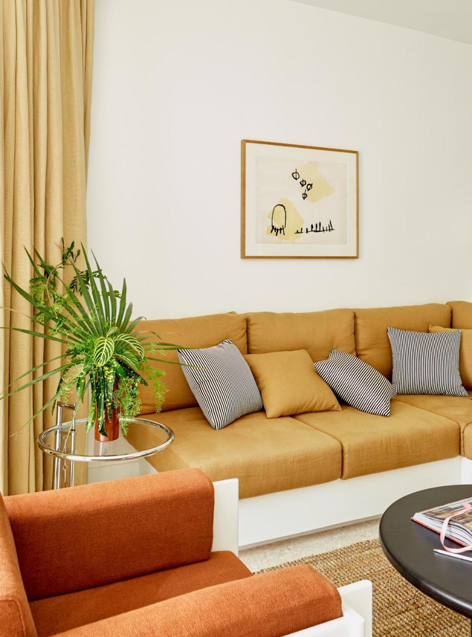 Palm Heights Hotel George Town Bagian luar foto