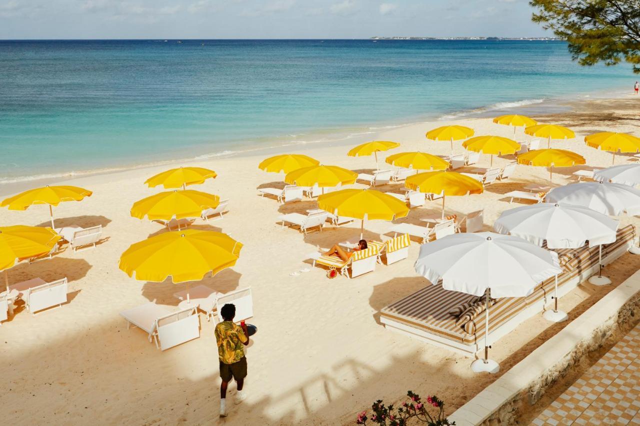 Palm Heights Hotel George Town Bagian luar foto
