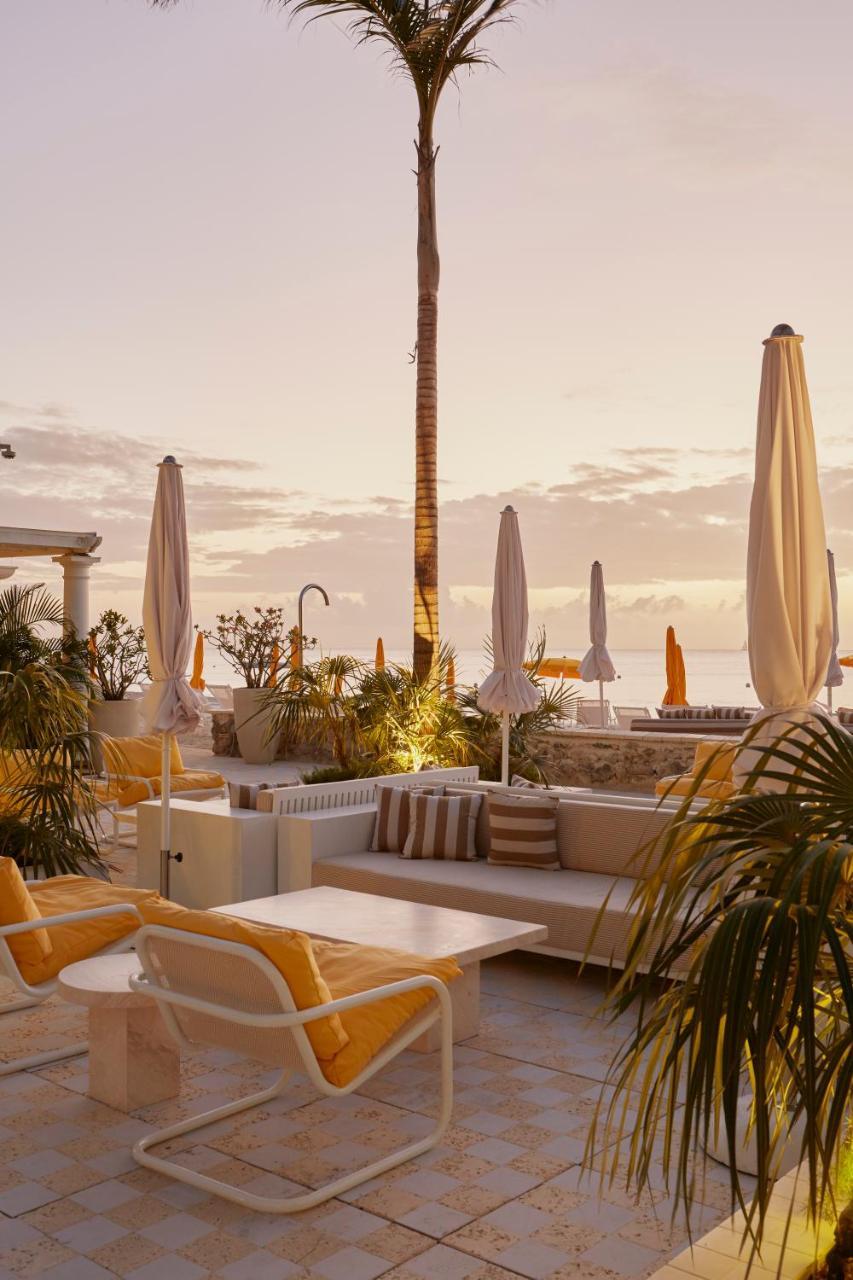 Palm Heights Hotel George Town Bagian luar foto