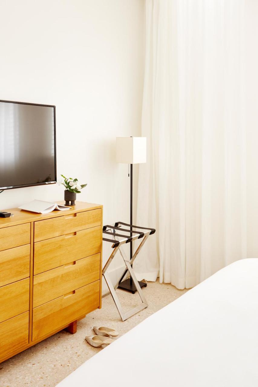 Palm Heights Hotel George Town Bagian luar foto