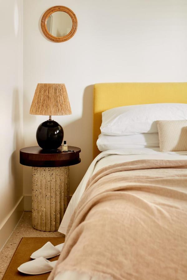 Palm Heights Hotel George Town Bagian luar foto